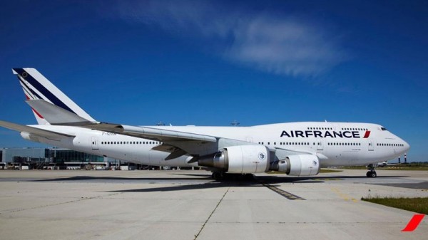 Hướng dẫn cách hoàn đổi vé máy bay Air France tại Việt Nam