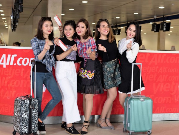 “Kết nối yêu thương – Yêu là phải tới” 17 chuyến bay khứ hồi đặc biệt & hàng triệu vé máy bay giá chỉ từ 0 đồng