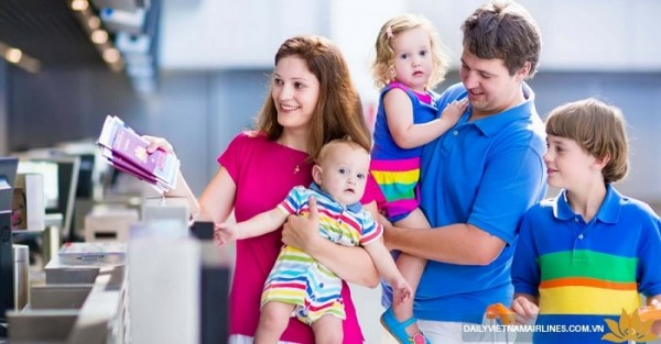 Giấy tờ cần chuẩn bị cho trẻ em khi đi máy bay