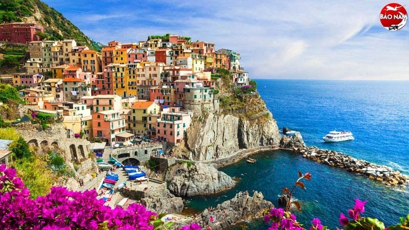 Vé máy bay giá rẻ đi Italia -5